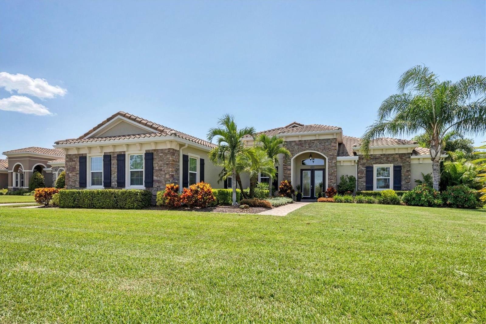 Property Photo: 404 166th Street E FL 34212