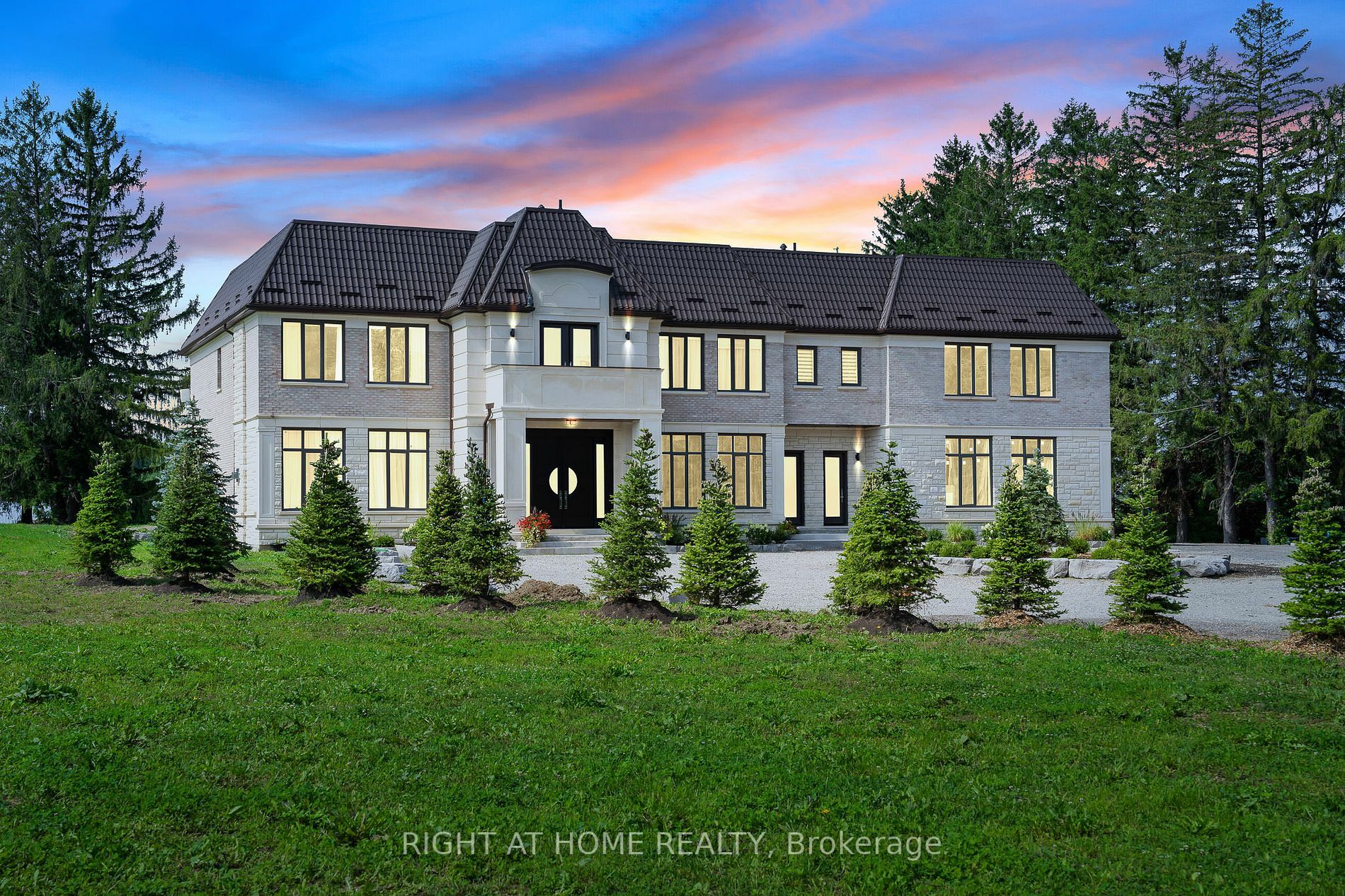 Property Photo: 15696 Kennedy Rd ON L7C2G6