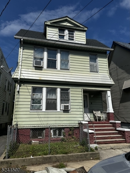 Property Photo:  31 Oak Ave  NJ 07111 