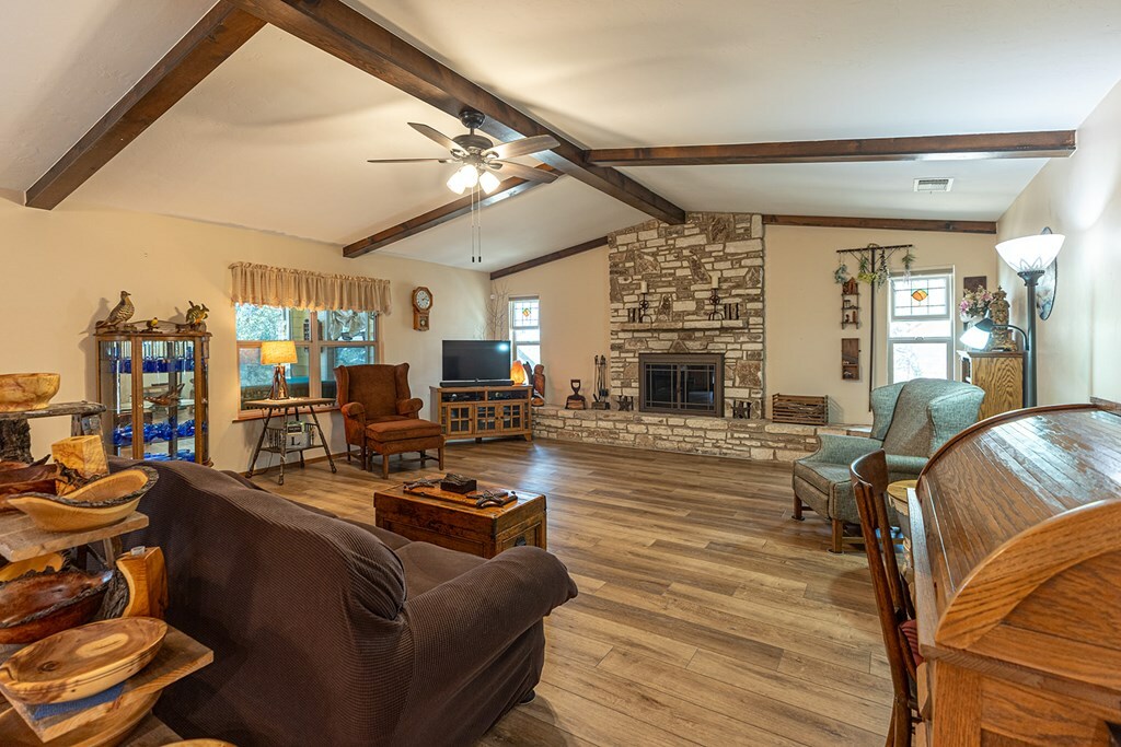 Property Photo: 103 Scenic Ridge Dr TX 78025