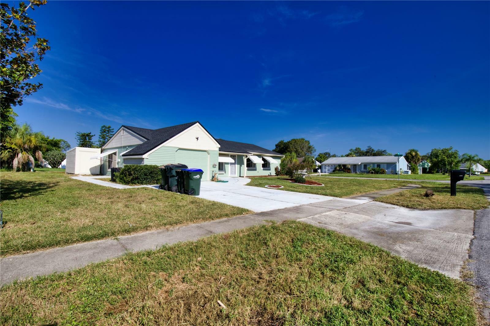 Property Photo:  3245 Mola Street  FL 34287 