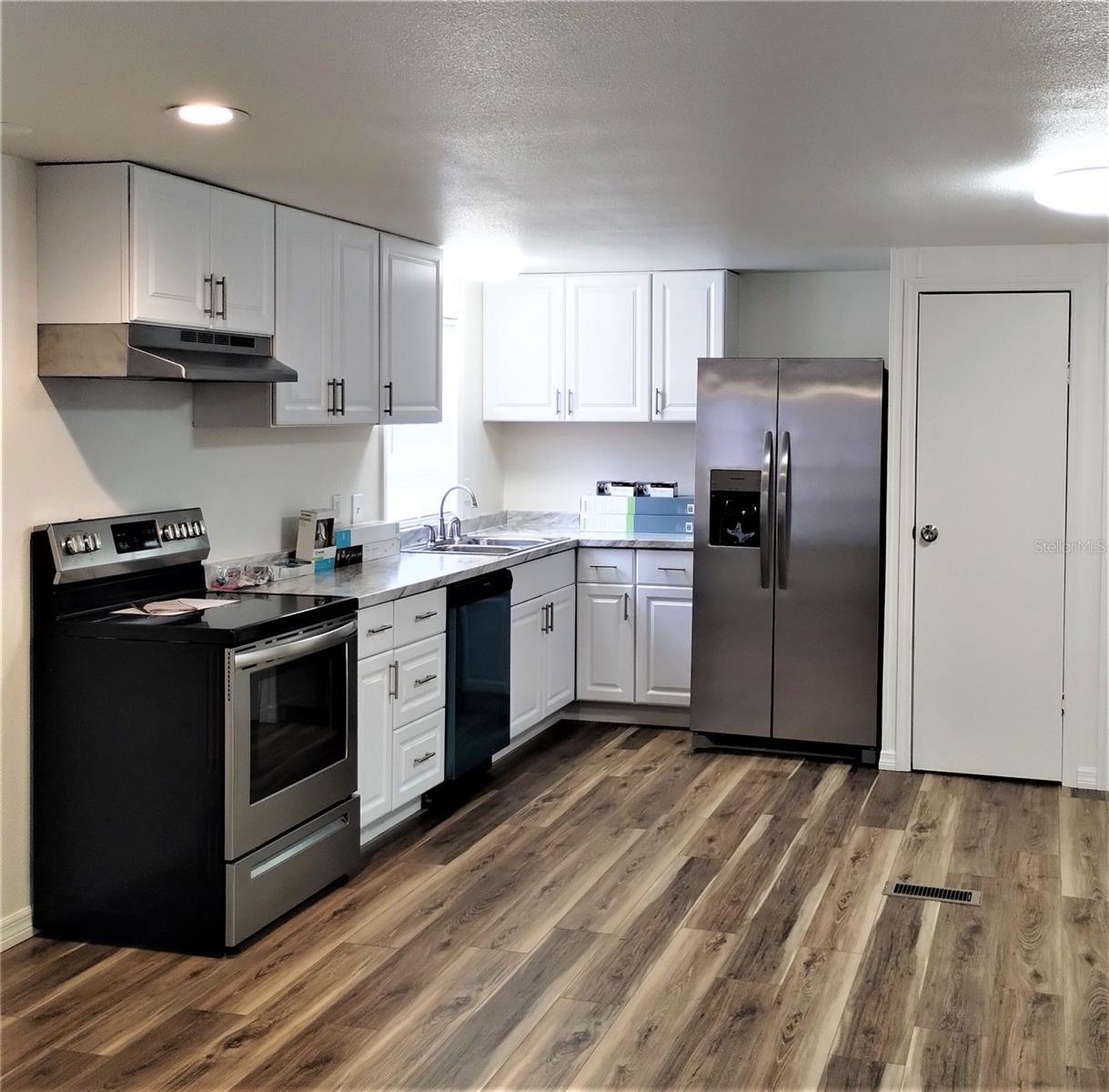 Property Photo:  303 Eagle Lake Loop Road W  FL 33880 