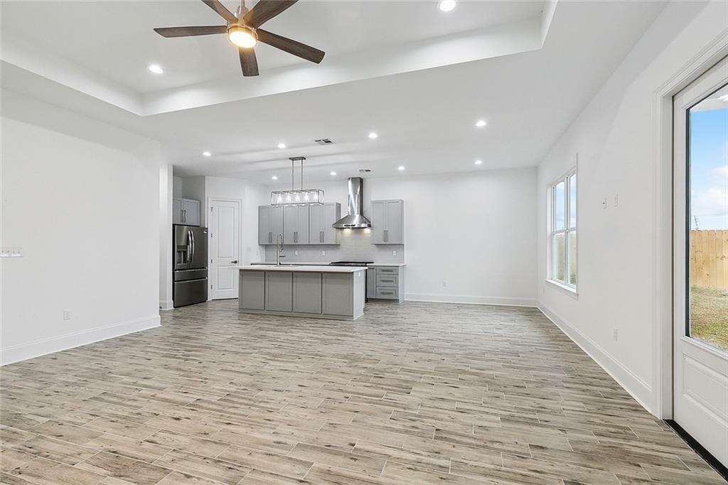 Property Photo: 179 Sugarpine Drive LA 70056