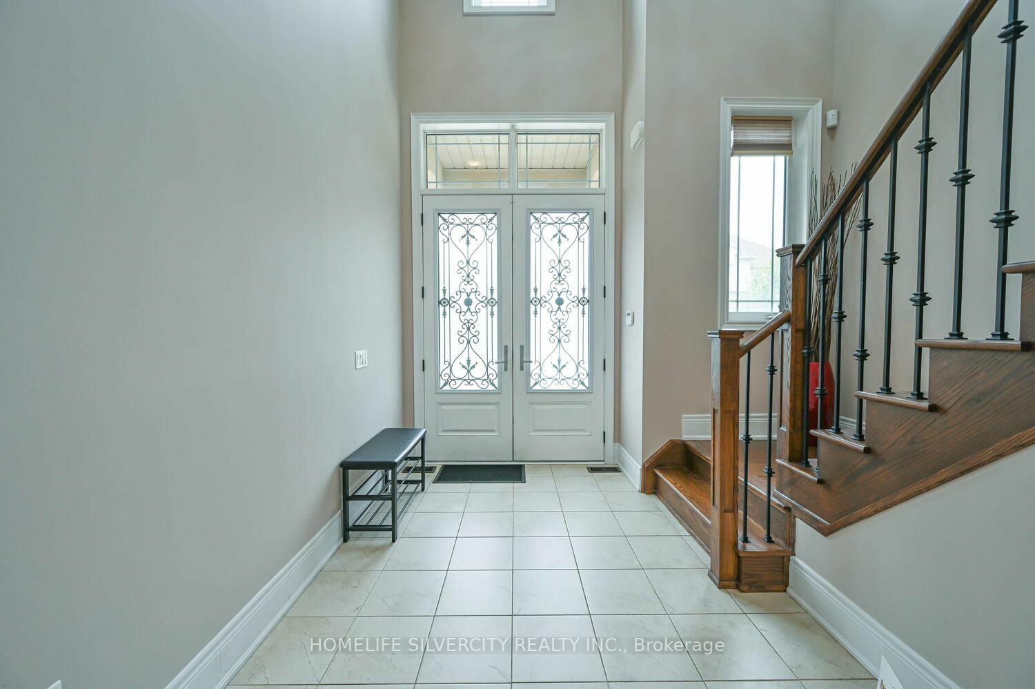 Property Photo: 18 Lyle Way ON L6X0B4