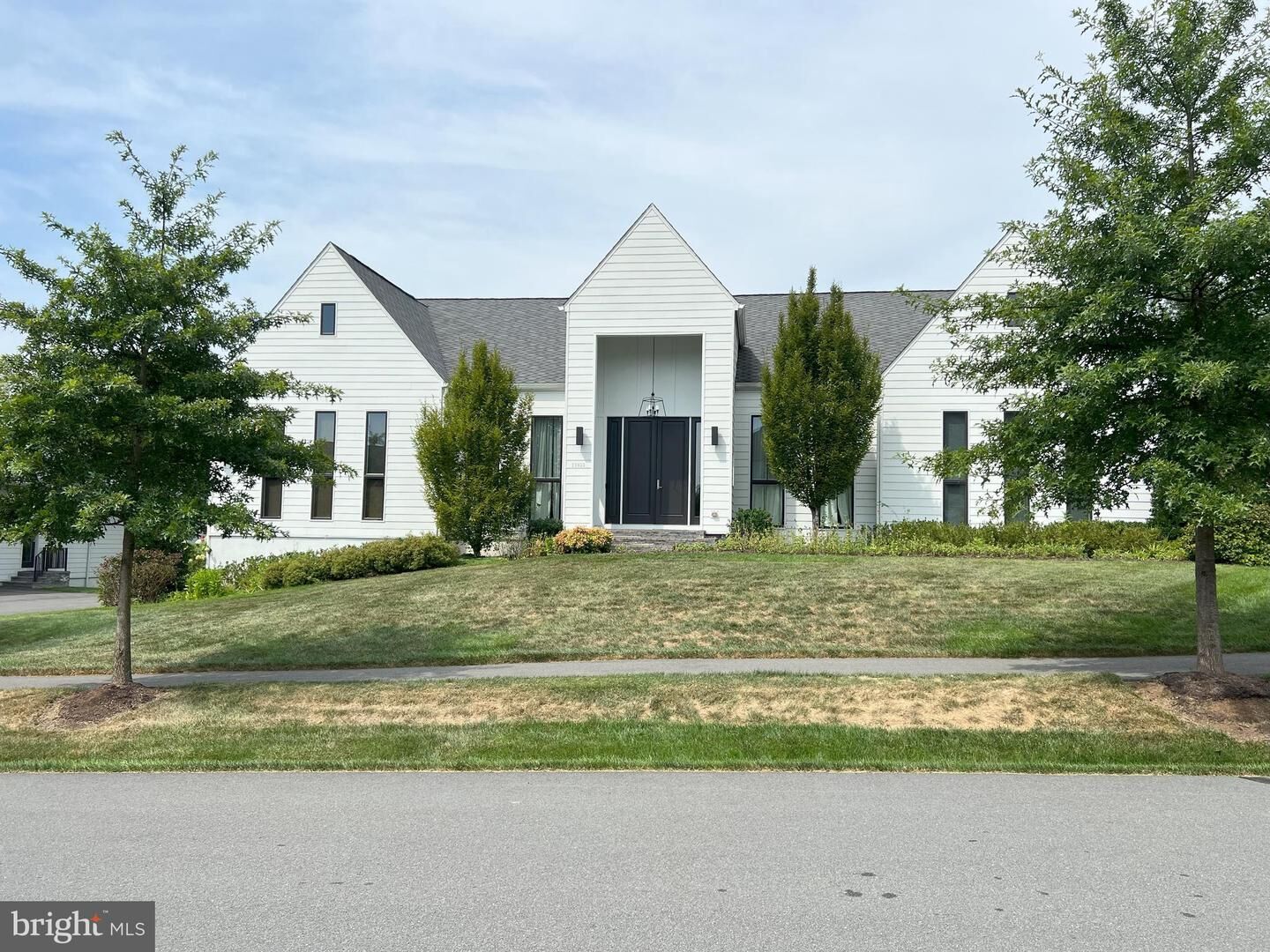 Photo de la propriété:  23033 Bryndon Hall Place  VA 20148 