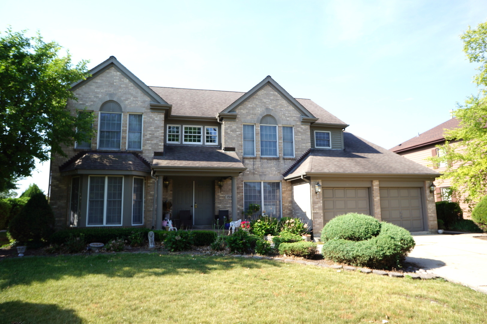 Property Photo:  1511 Pinehurst Drive  IL 60561 