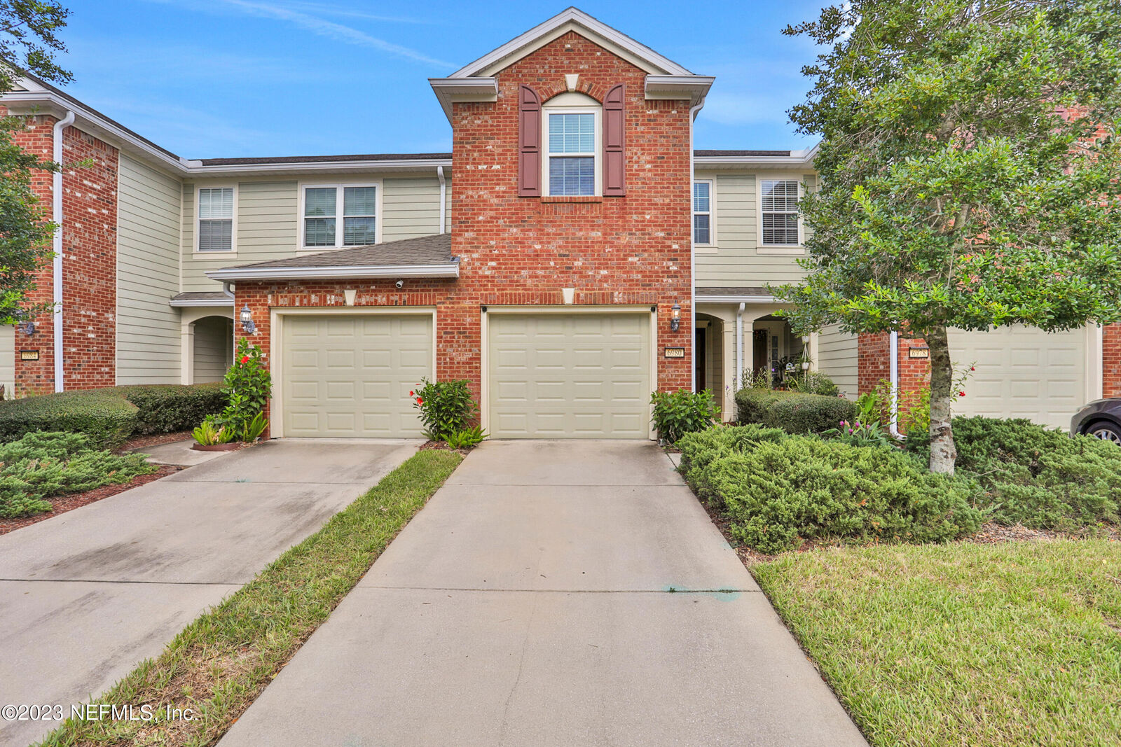 Property Photo:  6980 Roundleaf Drive  FL 32258 