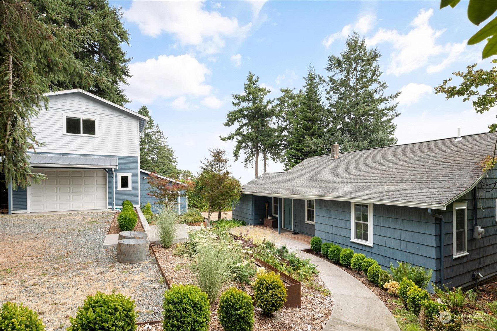 Property Photo:  1749 North Bluff Road  WA 98253 