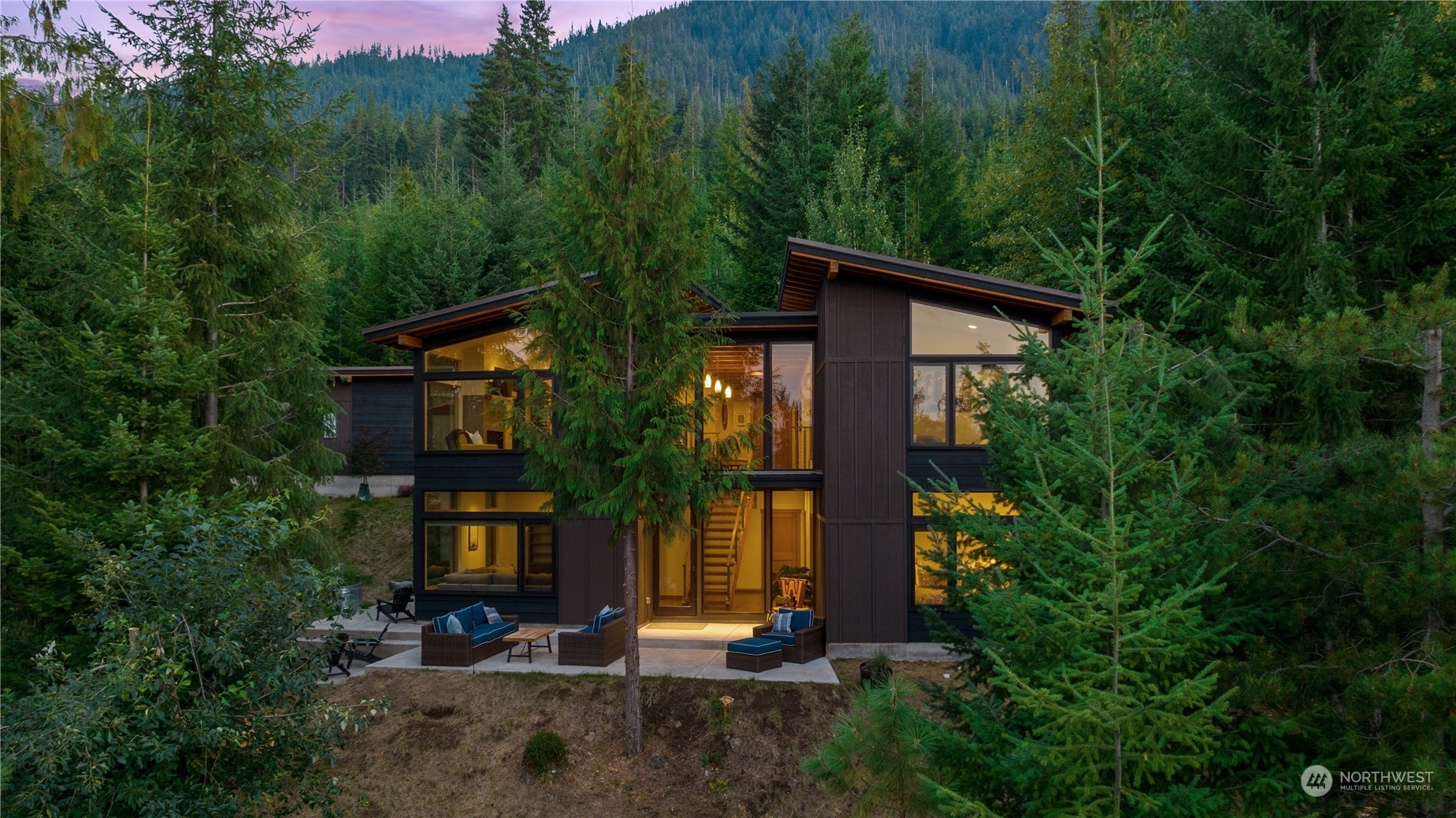 Property Photo:  681 Trailside Drive  WA 98922 