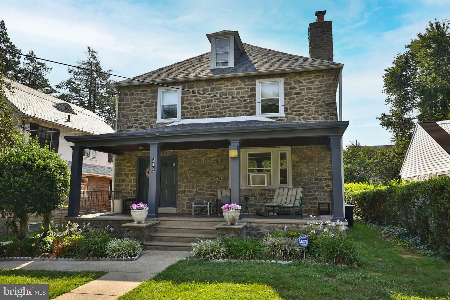 Property Photo: 595 Hermit Street PA 19128