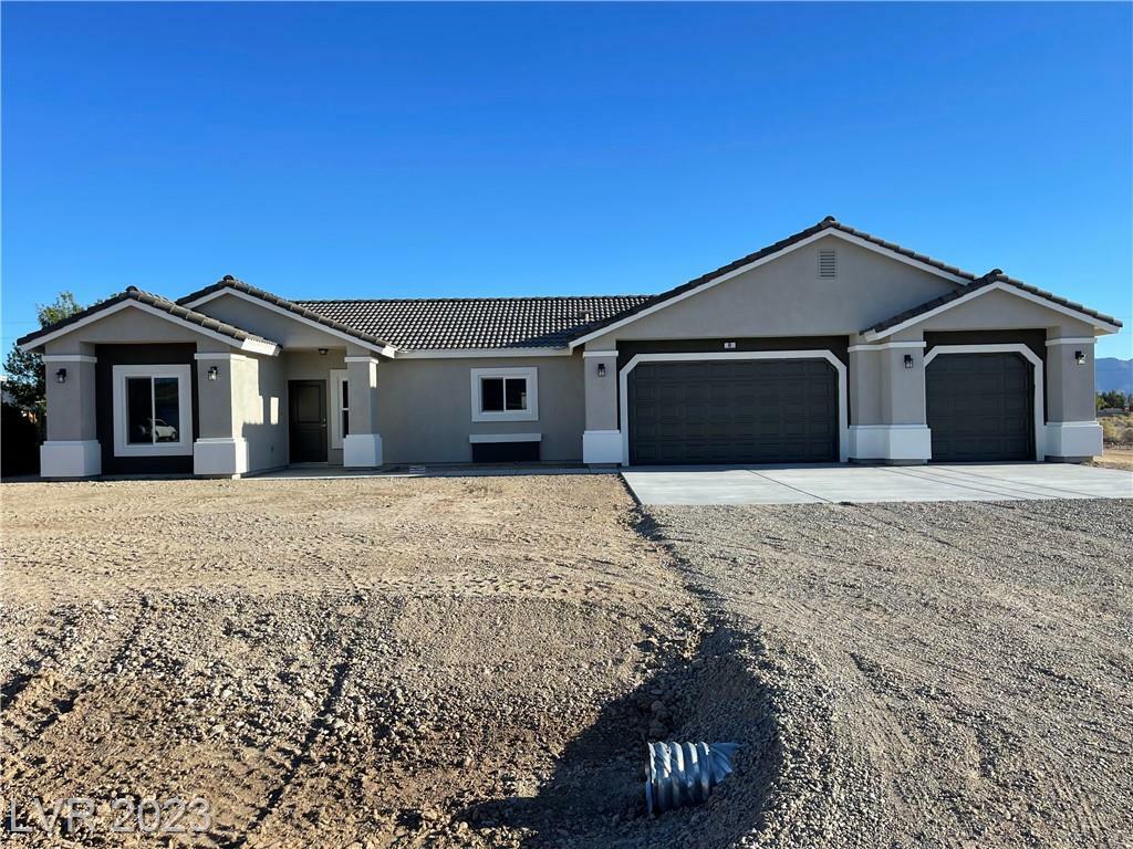 Property Photo:  61 E Kiowa  NV 89048 