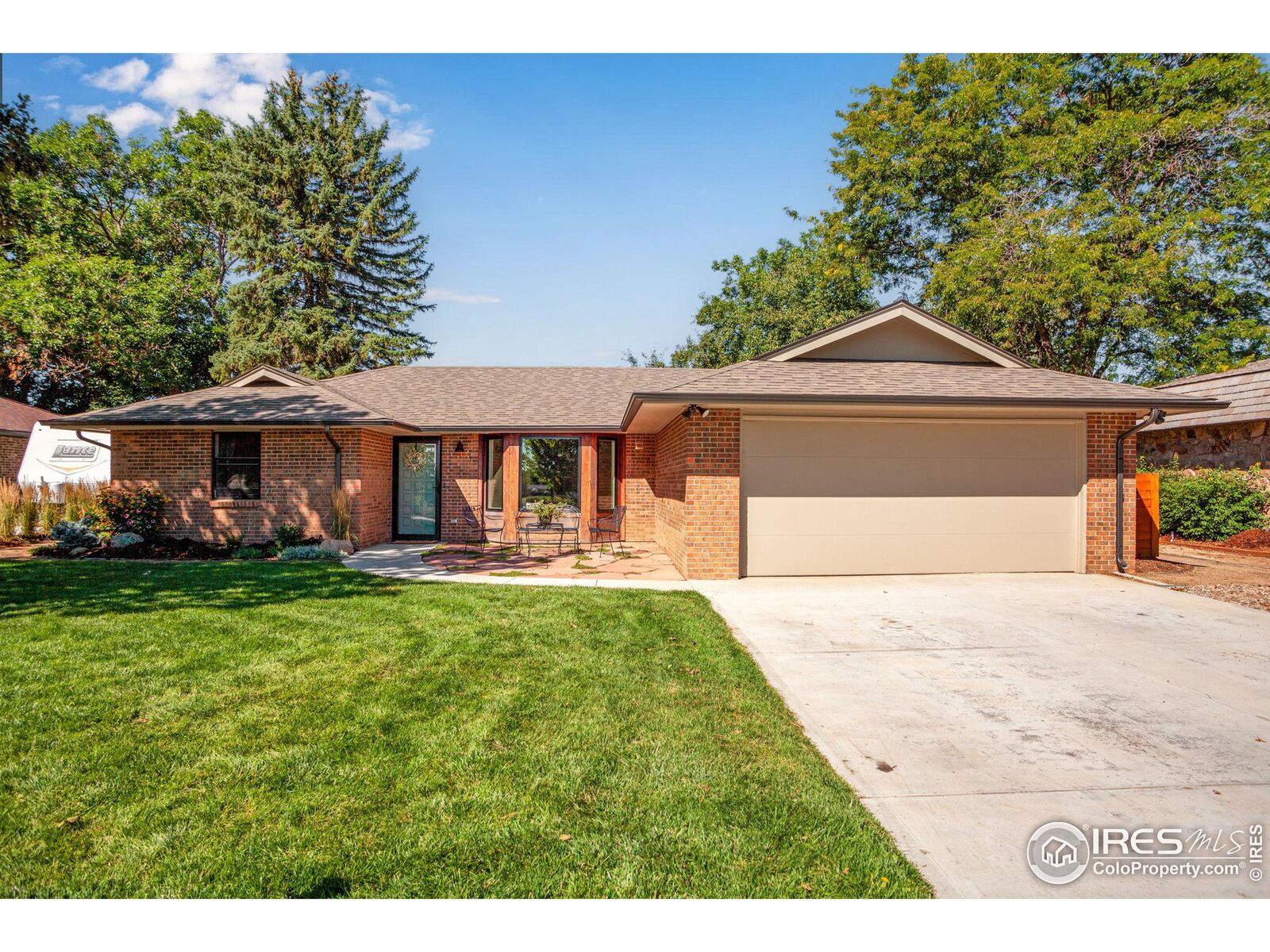 Property Photo:  925 10th St  CO 80513 