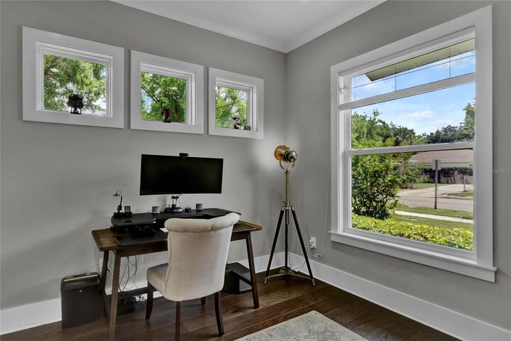 Property Photo:  691 W Swoope Avenue  FL 32789 