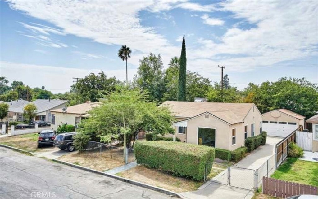 Property Photo:  1572 Belle Street  CA 92404 