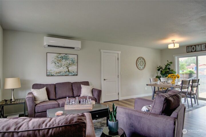 Home for sale in Mount Vernon 2415 E Kincaid Street, Mount Vernon, WA