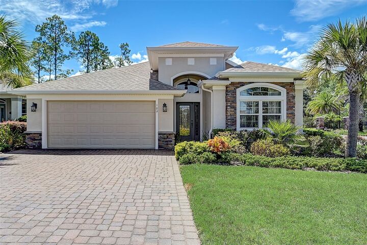 Property Photo:  109 Park Place Circle  FL 32164 