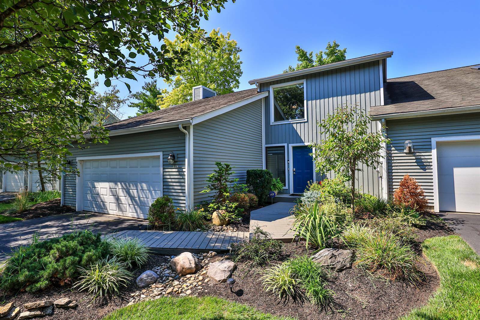 Property Photo: 8467 Sunfish Ln OH 45039