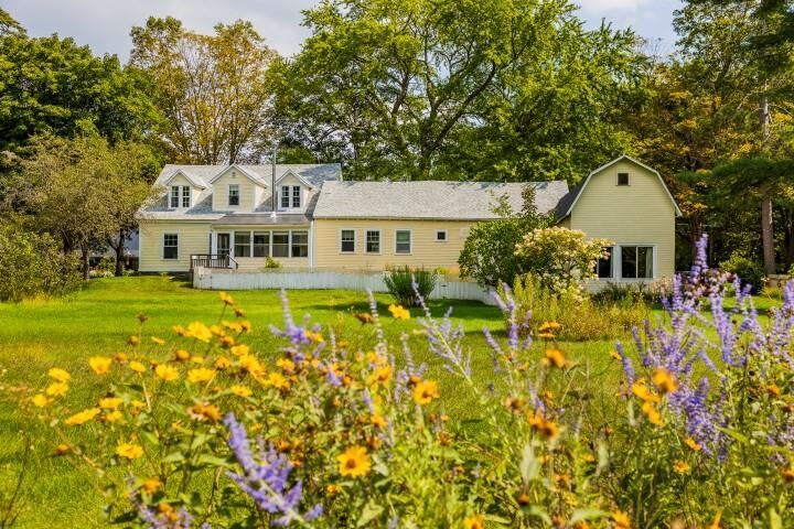 Property Photo: 5252 Main Street VT 05051