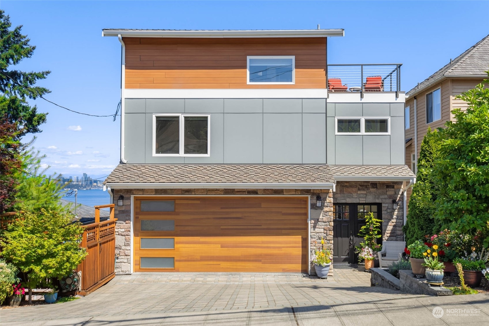 1116 33rd Avenue S  Seattle WA 98144 photo