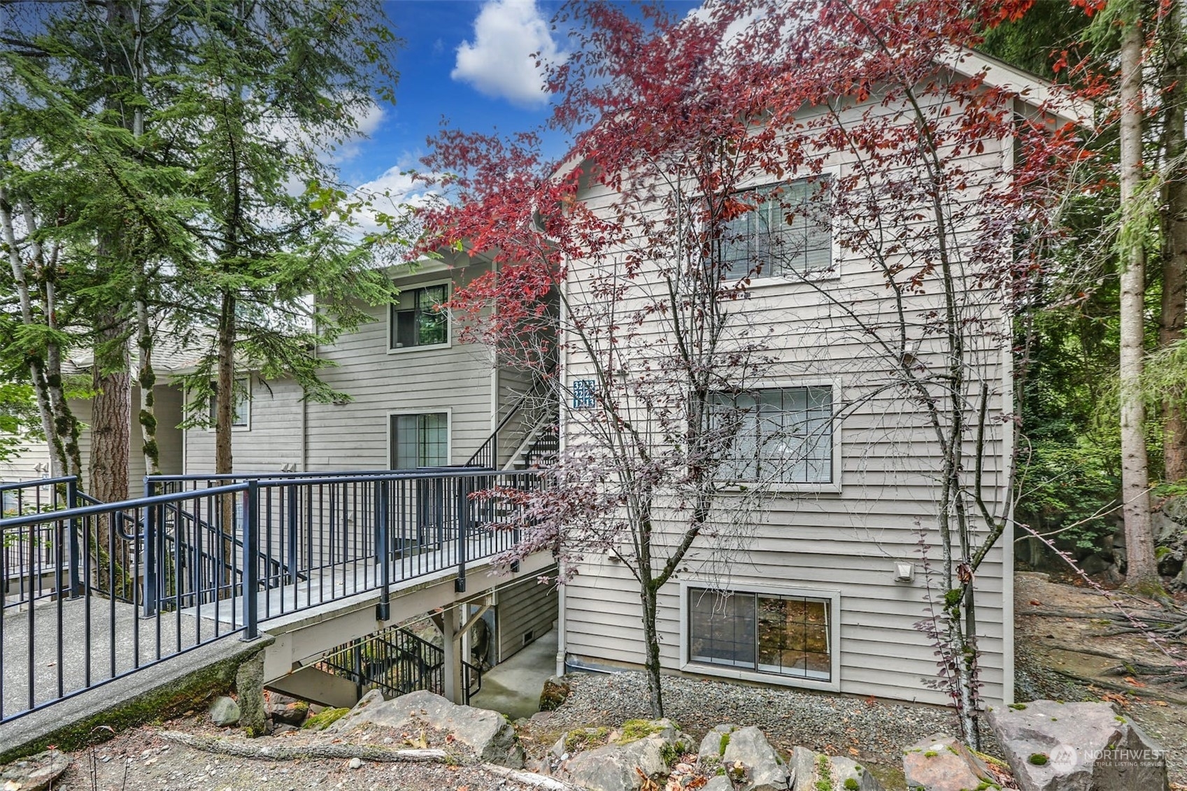Property Photo: 12505 NE 116th Street B-13 WA 98034