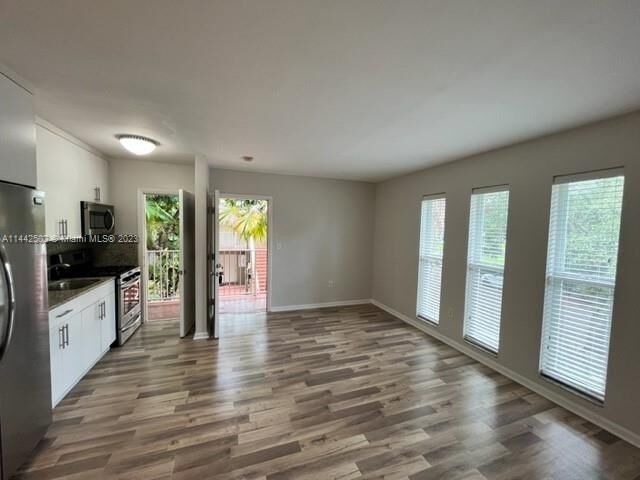 Property Photo:  6330 SW 79th St 13  FL 33143 