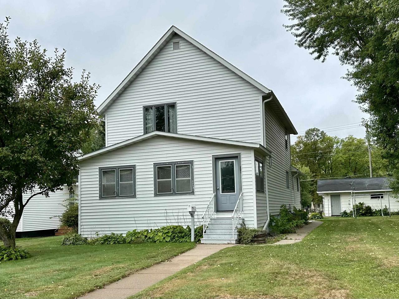 Property Photo:  221 North Park Avenue  WI 54451 