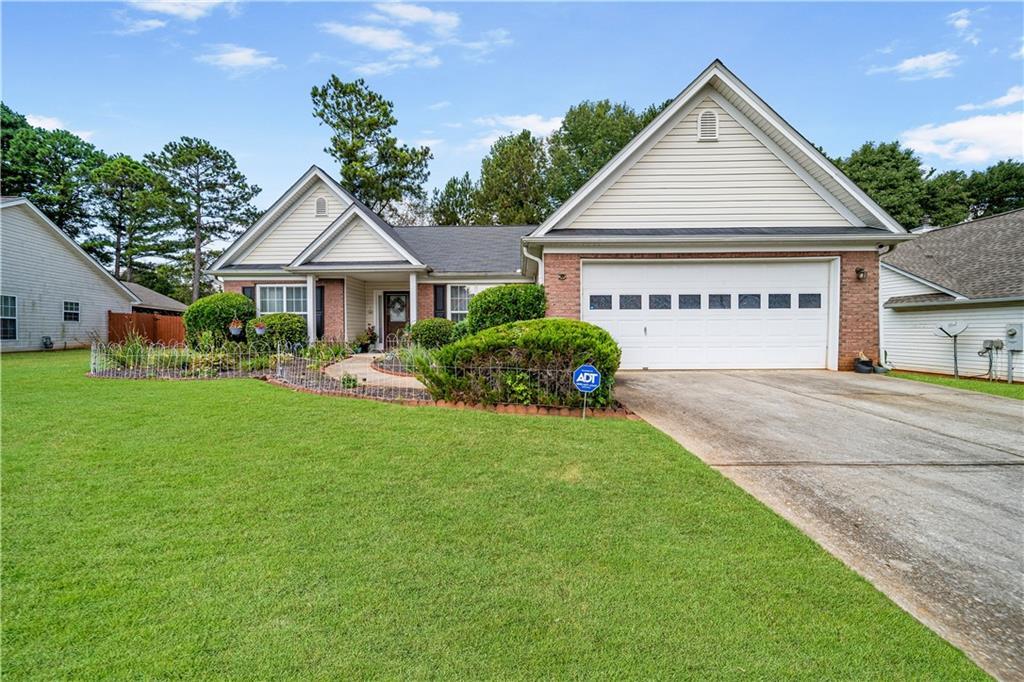 Property Photo: 510 Sterling Hill Drive GA 30046