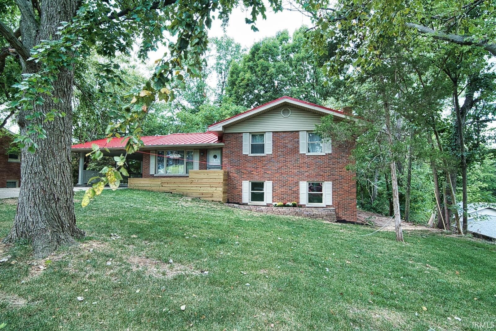 Home for sale in Evansville 5906 Hamilton Drive, Evansville, IN 47711