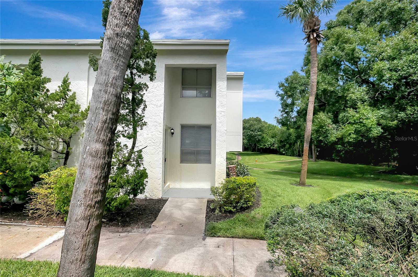 Property Photo: 4201 La Palma Court FL 33611