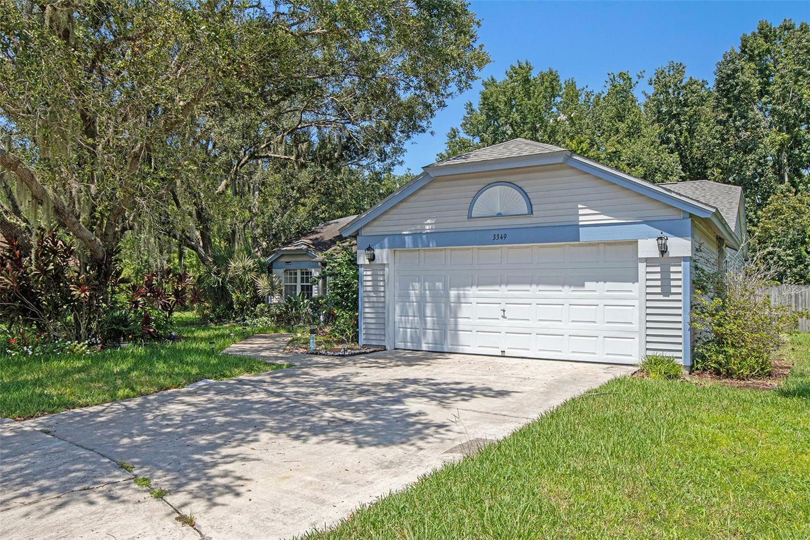 Property Photo:  3349 Silvermoon Drive  FL 33566 