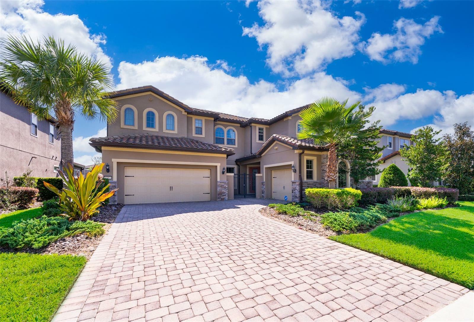 Property Photo: 8583 Adalina Place FL 32827