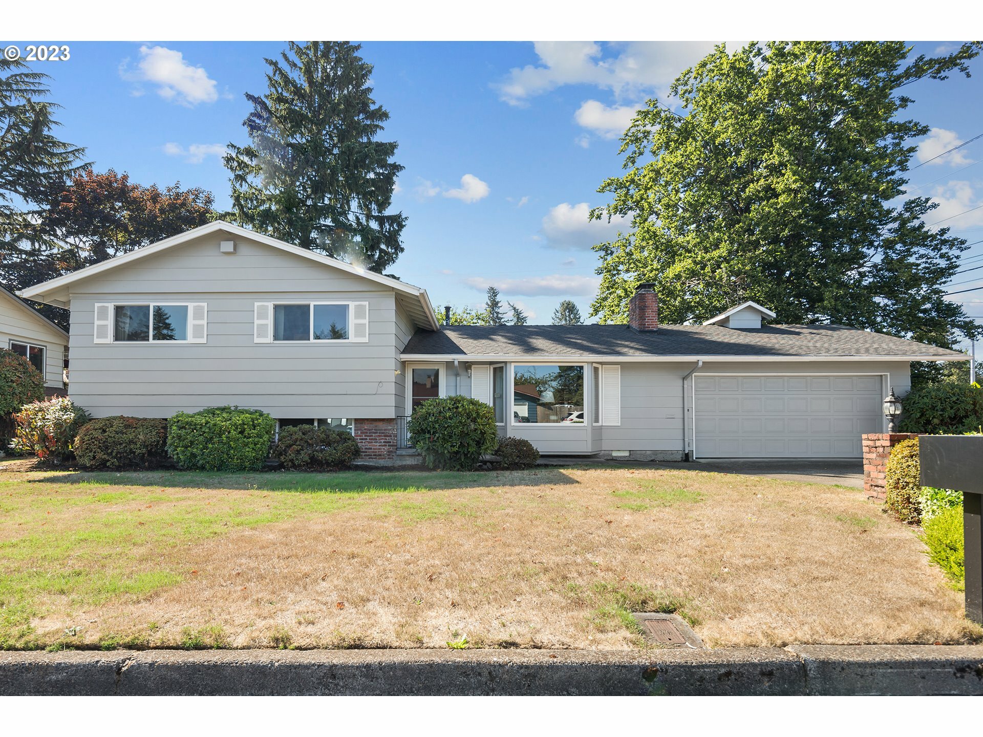 Property Photo: 18202 SE Brooklyn Ct OR 97030