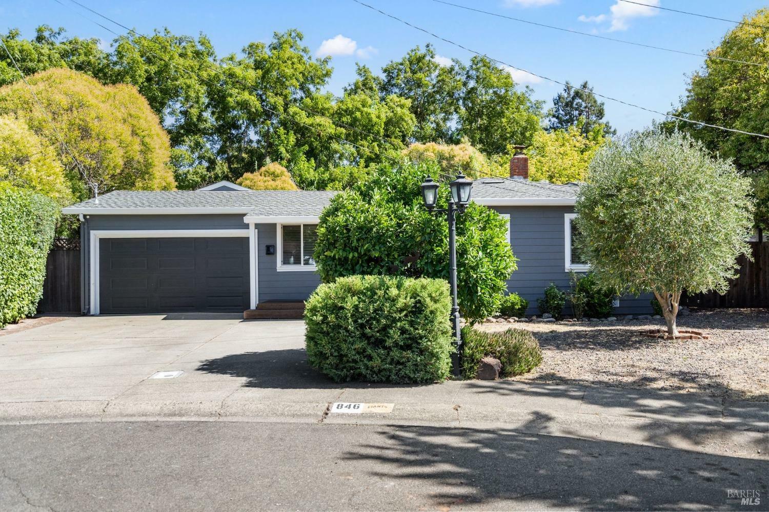 Property Photo:  846 Wilmac Avenue  CA 94947 