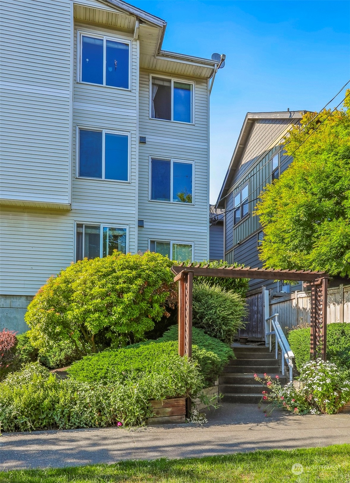 2650 NW 58th Street 11  Seattle WA 98107 photo