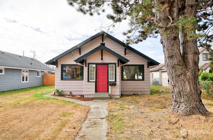 House for sale in Hoquiam 2628 Sumner Avenue, Hoquiam, WA 98550