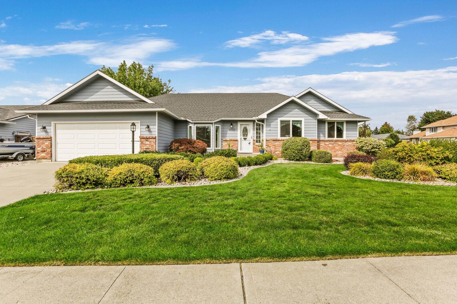 House for sale in Spokane 10309 N Sundance Dr, Spokane, WA 99208
