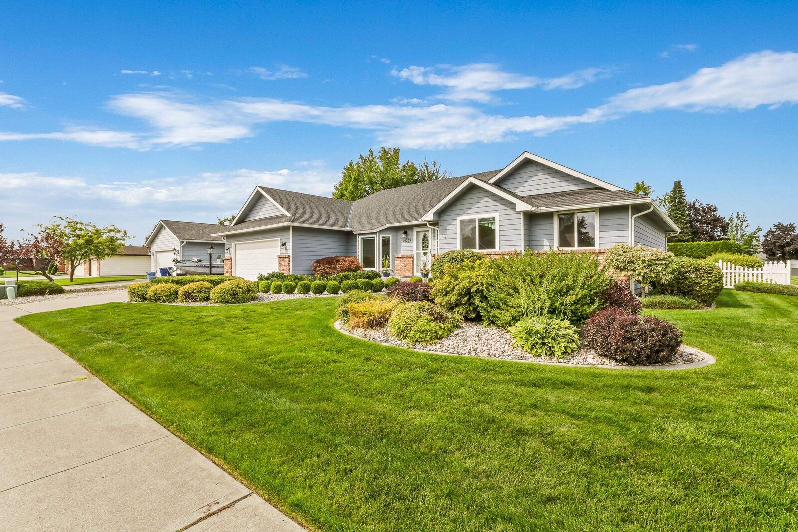 House for sale in Spokane 10309 N Sundance Dr, Spokane, WA 99208