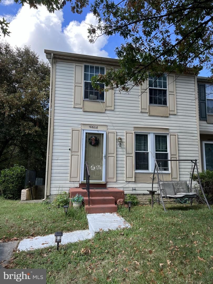 Property Photo: 10608 Hockberry Way MD 20705