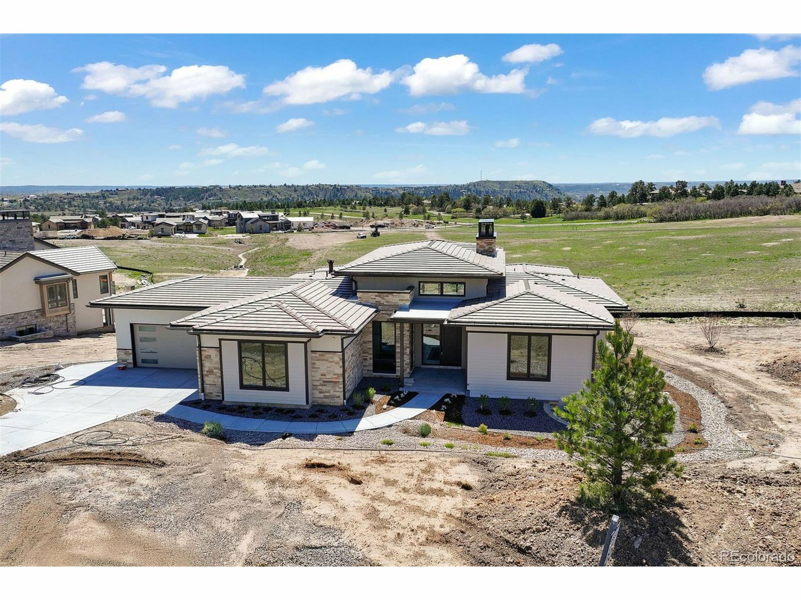 Property Photo: 6176 Oxford Peak Ln CO 80108