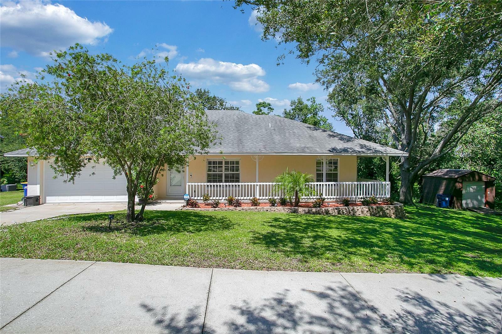 Property Photo:  800 Forestwood Drive  FL 34715 