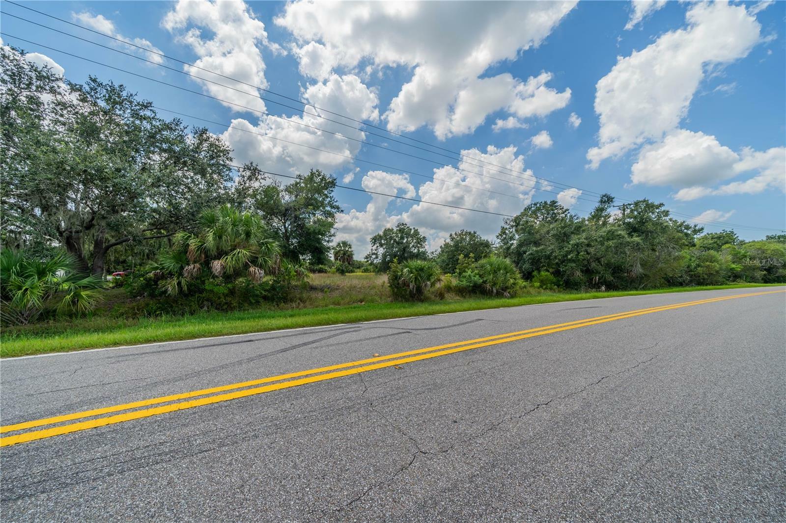 Property Photo:  1738 Lightfoot Road  FL 33598 