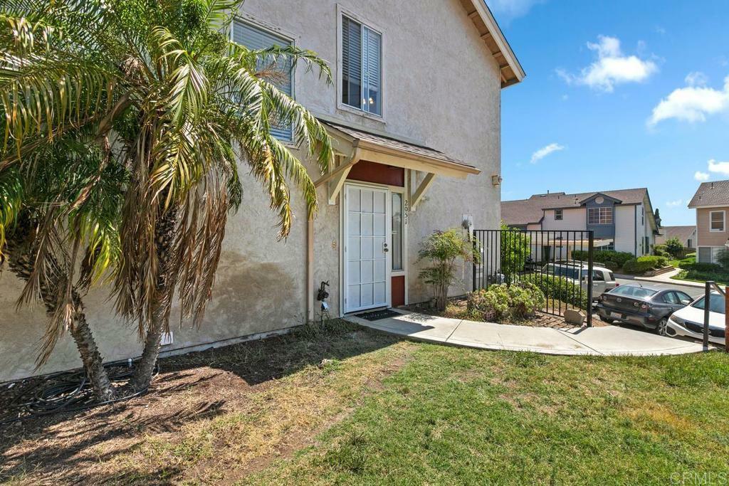 Property Photo:  2051 Manzana Way  CA 92139 