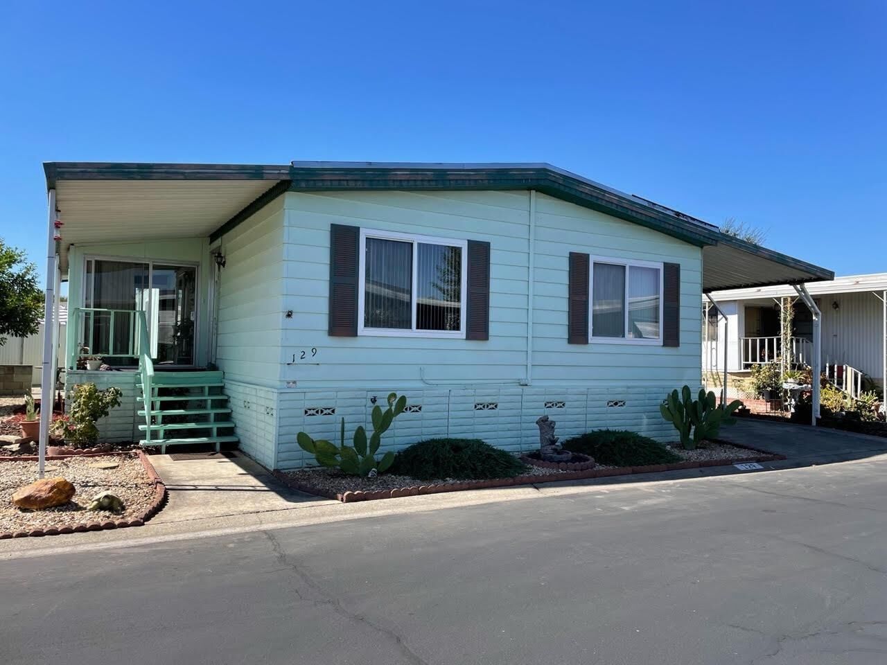 Property Photo:  129 Hibiscus Avenue  CA 95828 