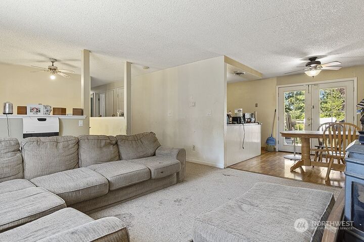 Property Photo: 6811 Helena Drive NE WA 98311