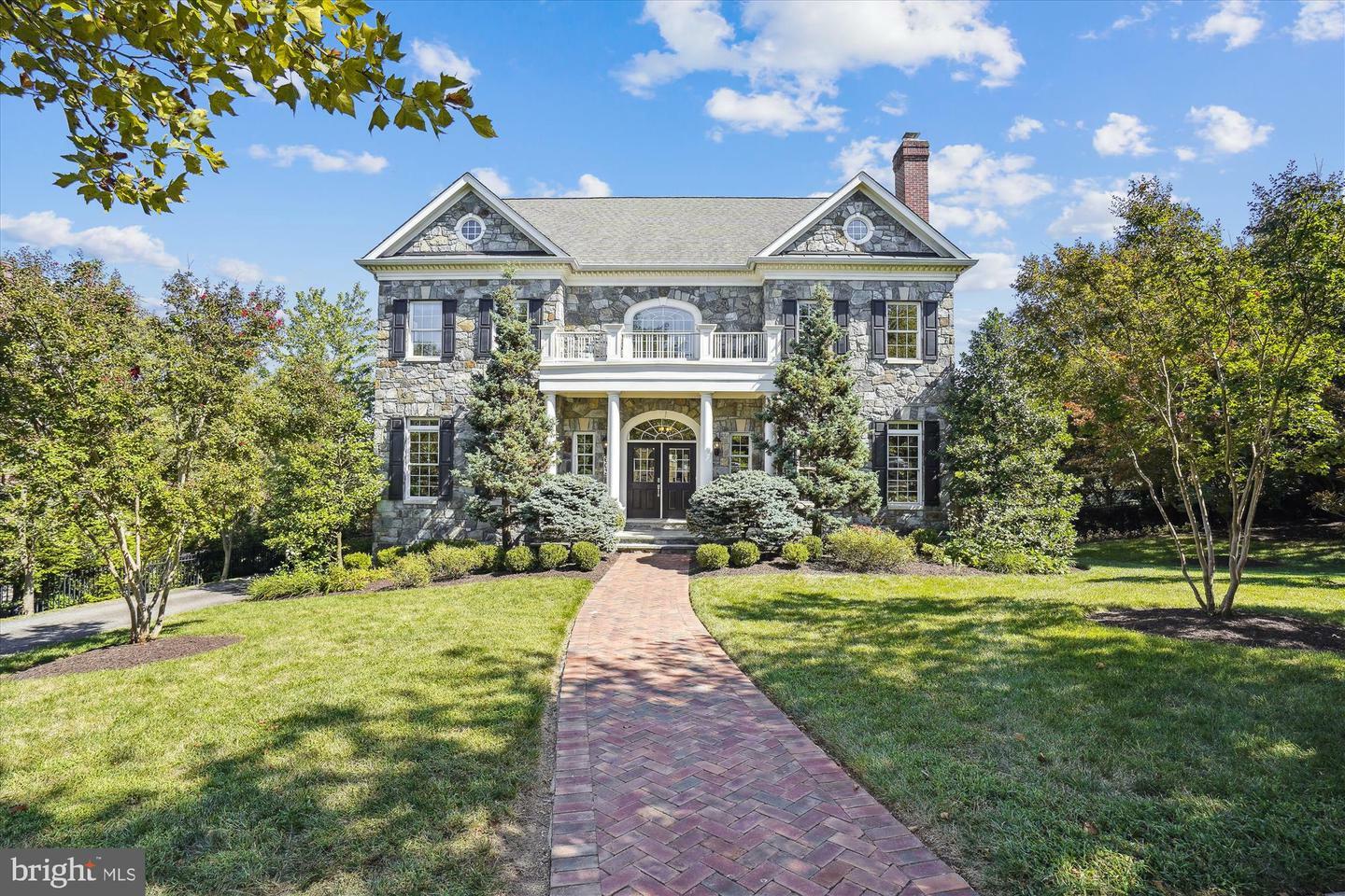 Property Photo: 603 President Ford Lane VA 22302