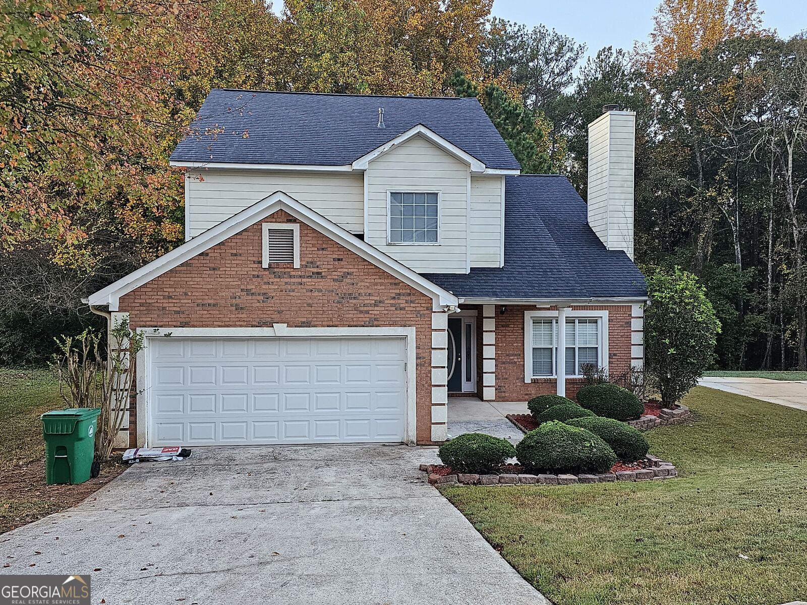 Property Photo:  6381 Daisy Lane  GA 30038 
