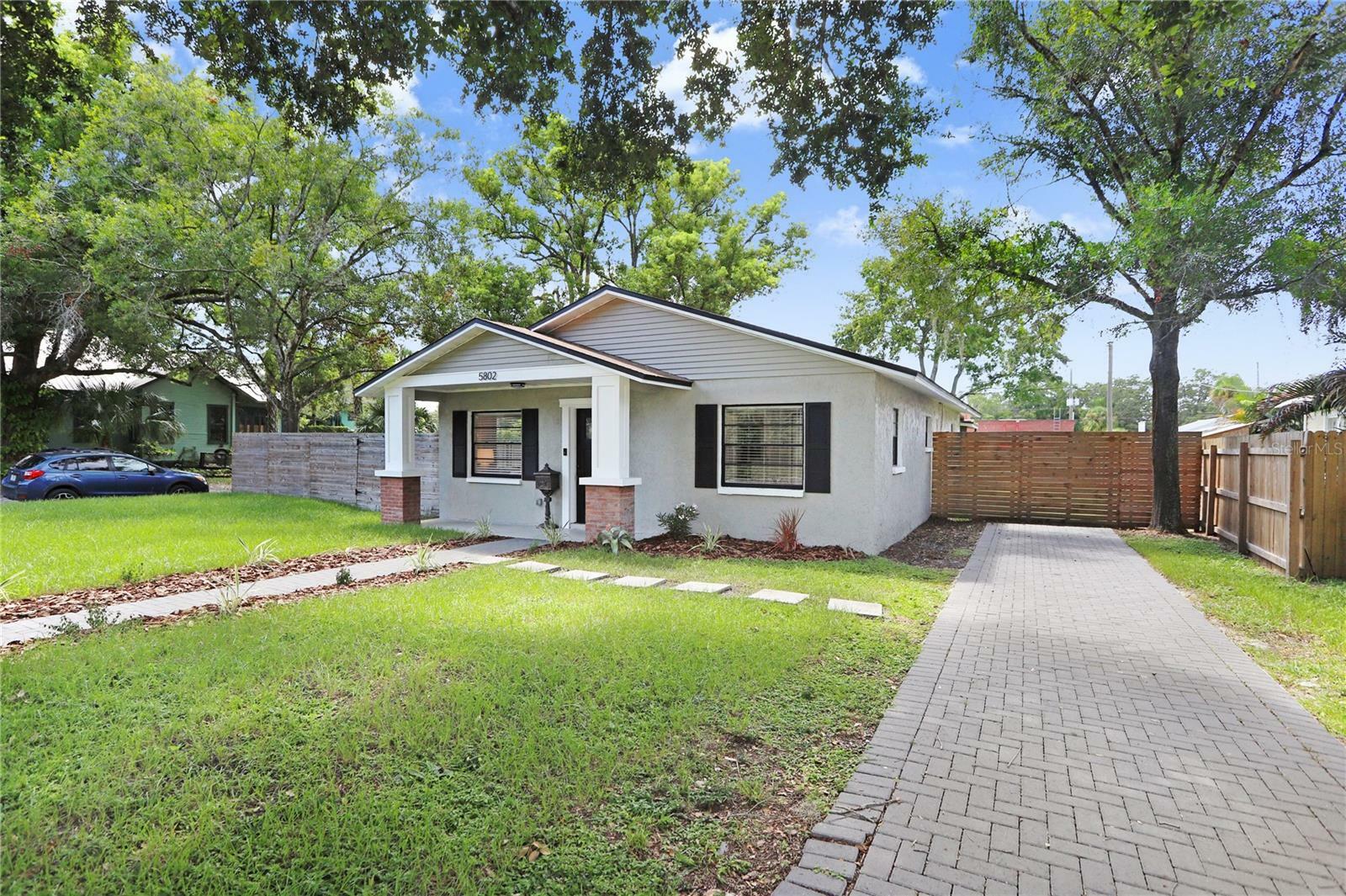 Property Photo: 5802 N Suwanee Avenue FL 33604