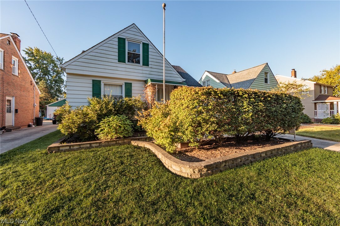 Property Photo: 5660 Cherokee Drive OH 44124