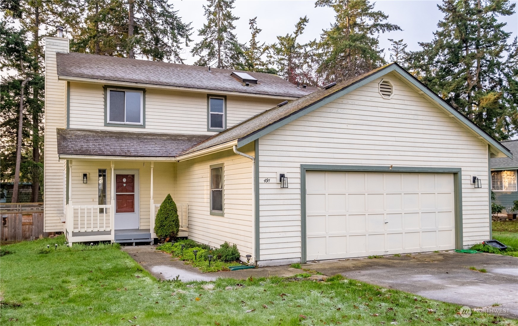 Property Photo:  491 NW 3rd Avenue  WA 98277 