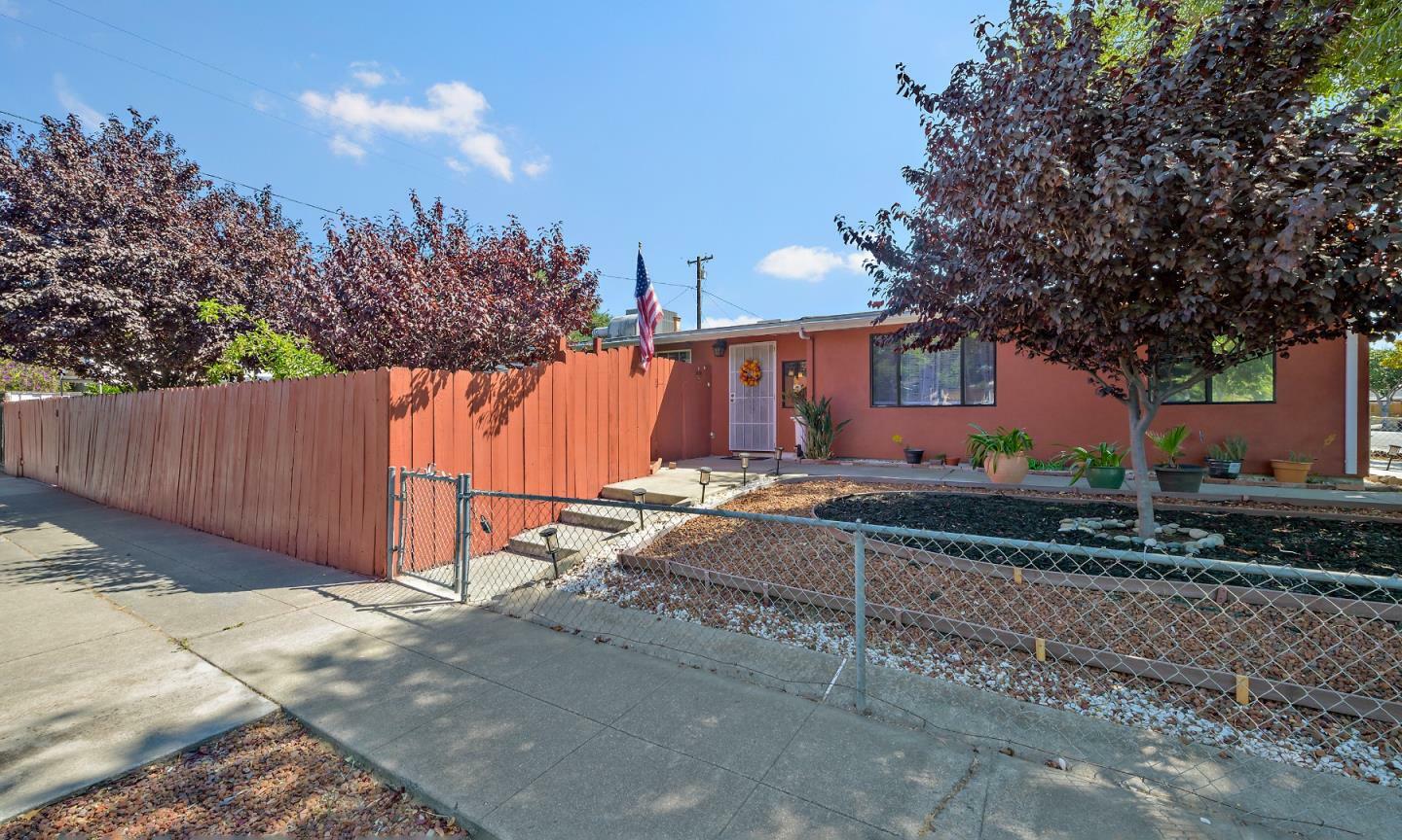 751 Lakewood Drive  Sunnyvale CA 94089 photo